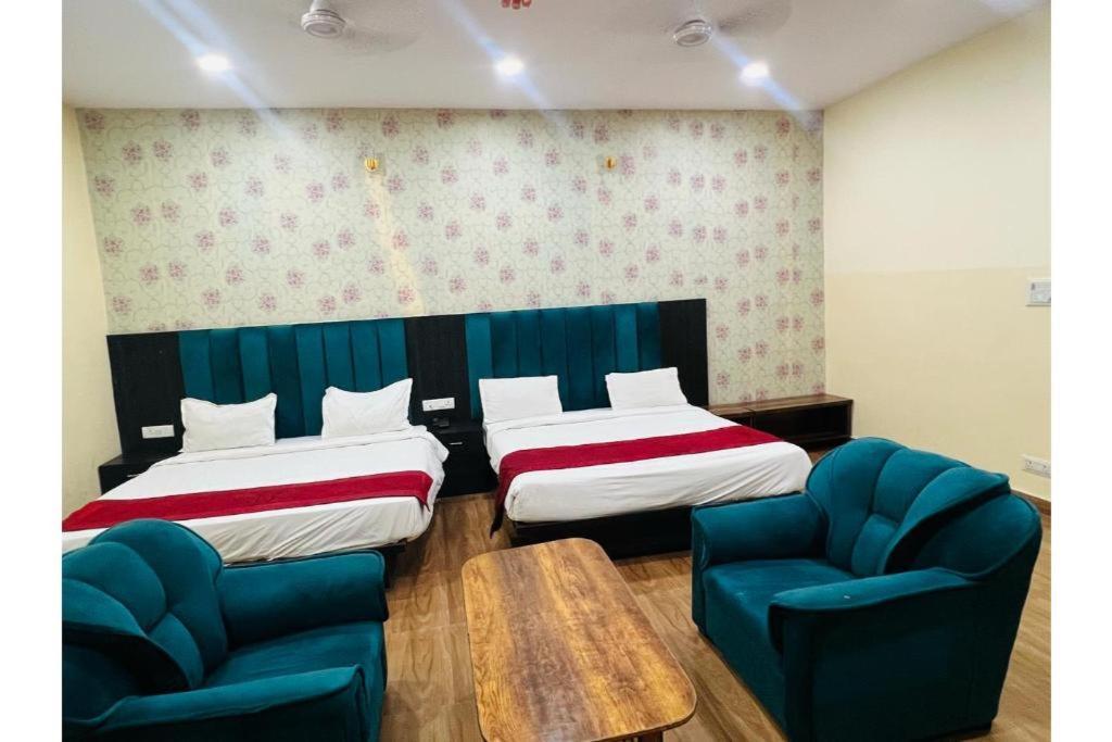 Hotel S V Grand 瓦拉纳西 外观 照片
